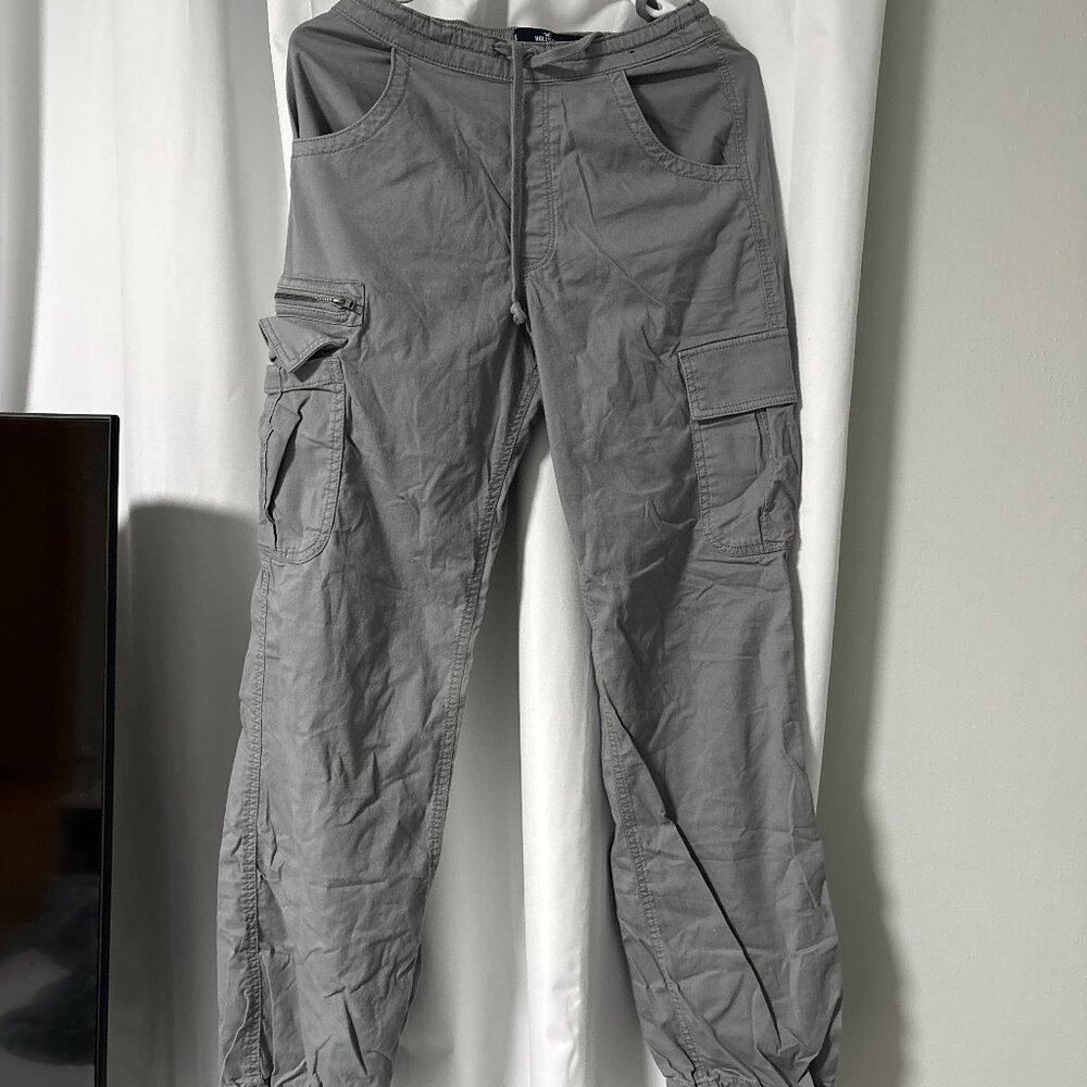 Hollister Cargo Joggers